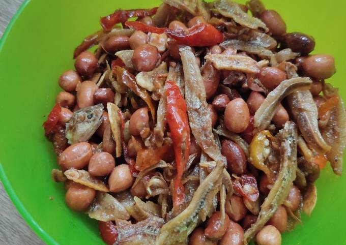 Resep Teri Kacang Terasi Oleh Diyah Puspita Rini Cookpad