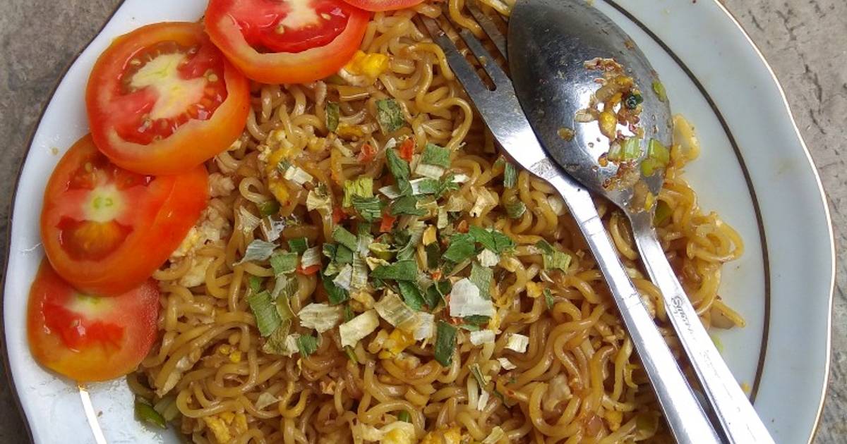 Resep Mie Goreng Jawa Tumis Bawang Oleh Saluna Mahira Cookpad