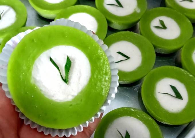 Resep Kue Talam Pandan Nona Manis Oleh Laila Dawud Cookpad