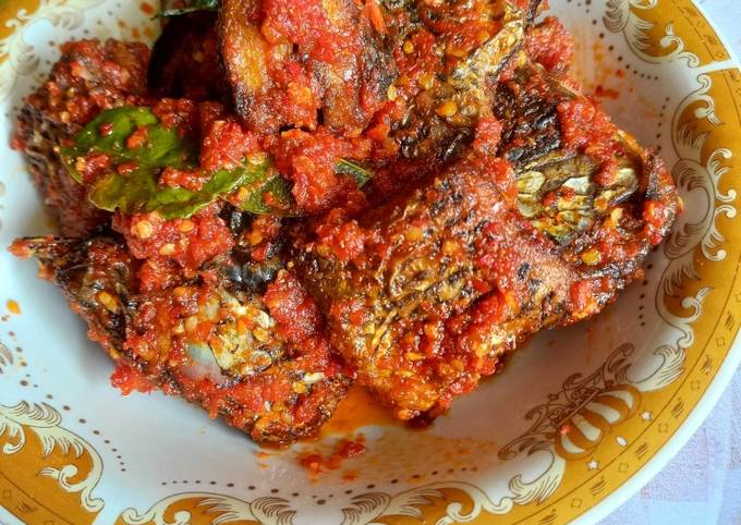 Resep Sambalado Ikan Mujair Oleh Diah Pohan Cookpad