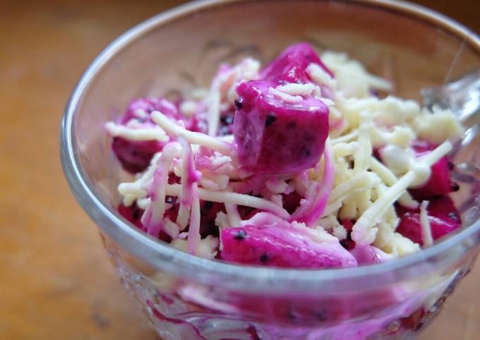 Resep Salad Buah Naga Sederhana Oleh I Amallea Cookpad