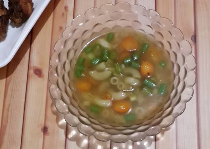 Resep Sop Makaroni Simpel Oleh Ani Brilian Cookpad