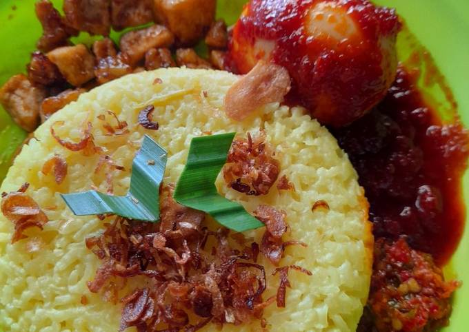 Resep Nasi Kuning Masak Habang Khas Banjar Oleh Ikke Sujana Cookpad