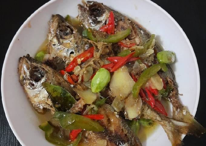 Resep Tumis Ikan Kembung Pete Oleh Anid Cookpad