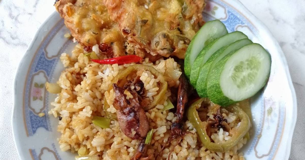 Resep Nasi Goreng Cumi Asin Sisa Oleh Iishvara Cookpad