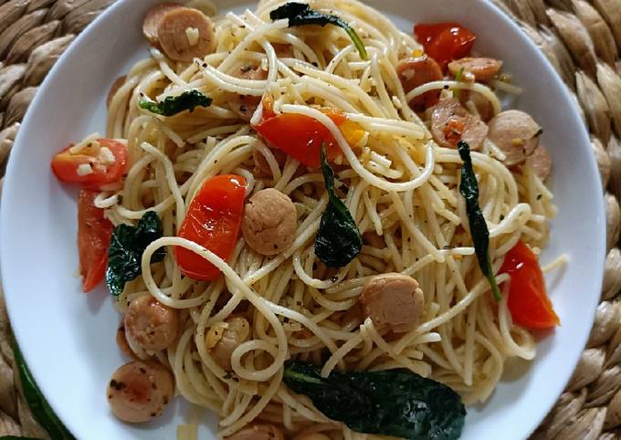 Resep Spagheti Basil Aglio Olio Oleh Teh Yanithea Cookpad