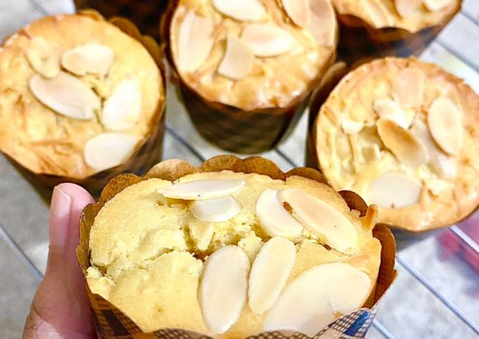 Resep Muffin Keju Almond Oleh Yashella Tirana Cookpad