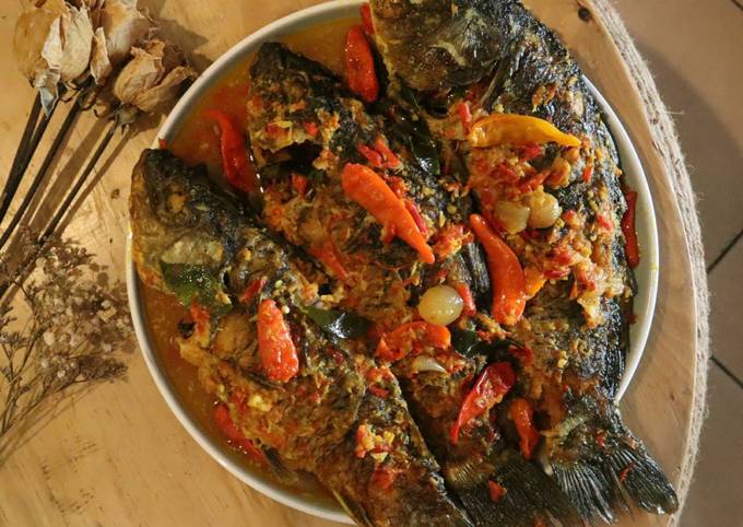 Resep Pesmol Ikan Mas Oleh None Cookpad