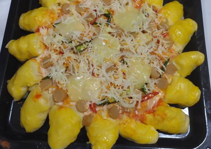 Resep Pizza Sosis Oven Oleh Aghreini Analisa Cookpad