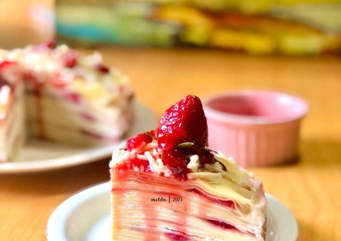 Resep Vanilla Strawberry Mille Crepes Oleh Melda Yanti Cookpad