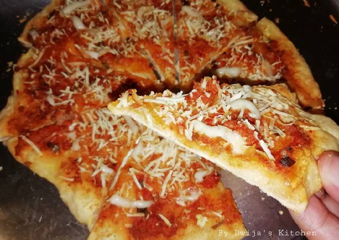 Resep Pizza Kress Renyah Oven Tangkring GA3 Week 11 Oleh Dwija S