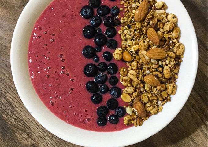 Smoothie Bowl De Frutos Rojos Receta De Manuel Medina Cookpad