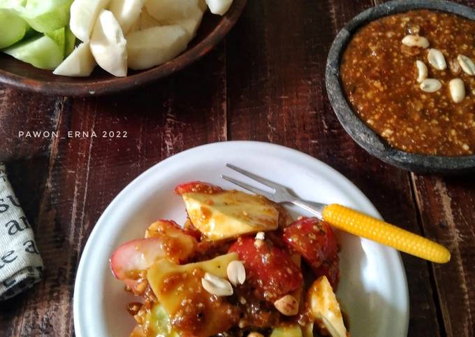 Resep Rujak Buah Oleh Dwi Ernawati Cookpad