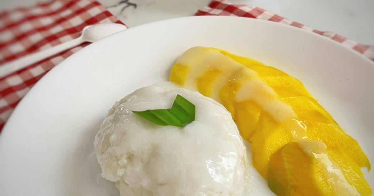 Milli Mango Sticky Rice