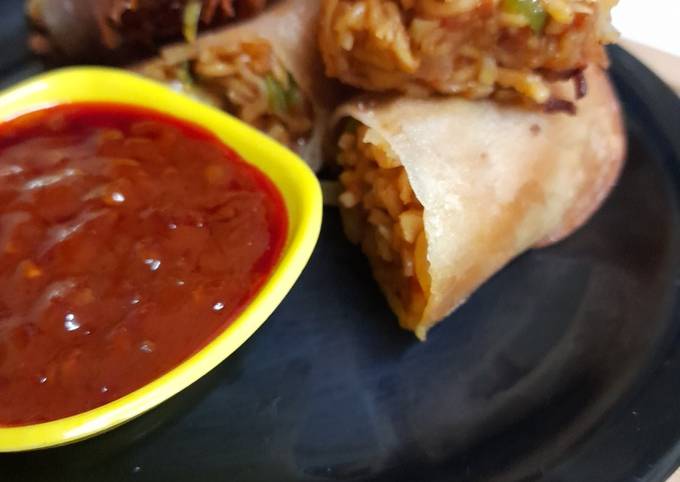 Maggi Veg Spring Roll Recipe By Falgooni Mangrola Cookpad