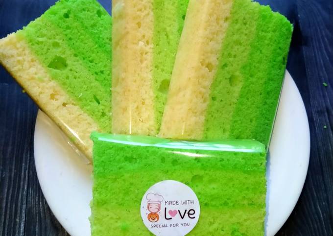 Resep Bolu Lapis Pandan 4 Telur Oleh Zhafran S Kitchen Cookpad