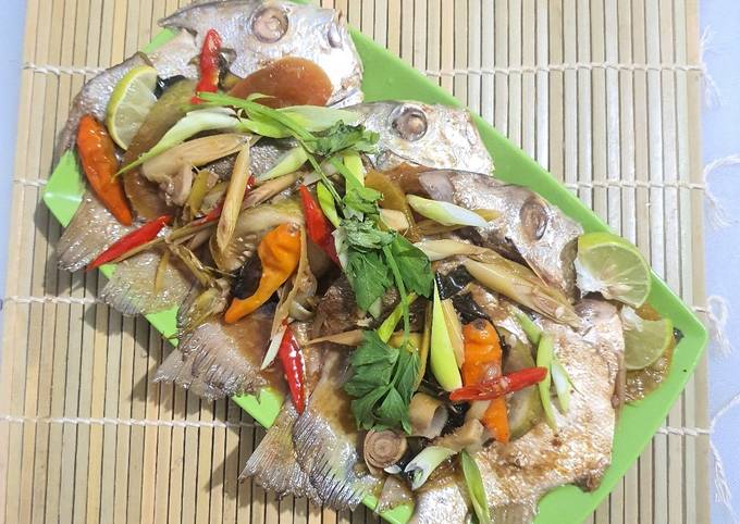 Resep Ikan Tapi Tapi Steam Ala Fe Oleh CIA Febri Cookpad