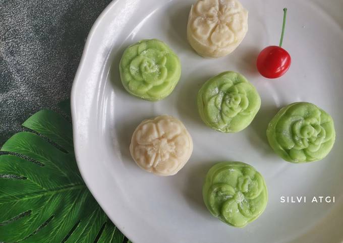 Resep Snow Skin Mooncake Isi Kacang Hijau Oleh Silvi Atgi Septina Cookpad