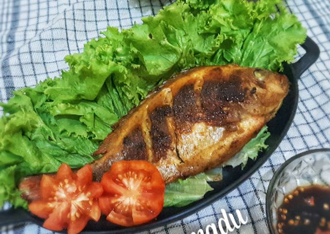 Resep Ikan Bakar Madu Oleh Najihatur Rejki Cookpad