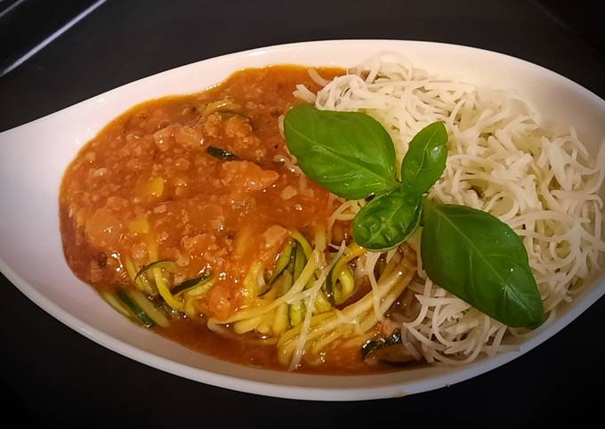 Bolognai cukkínispagettivel Ágnes Bakos receptje Cookpad receptek