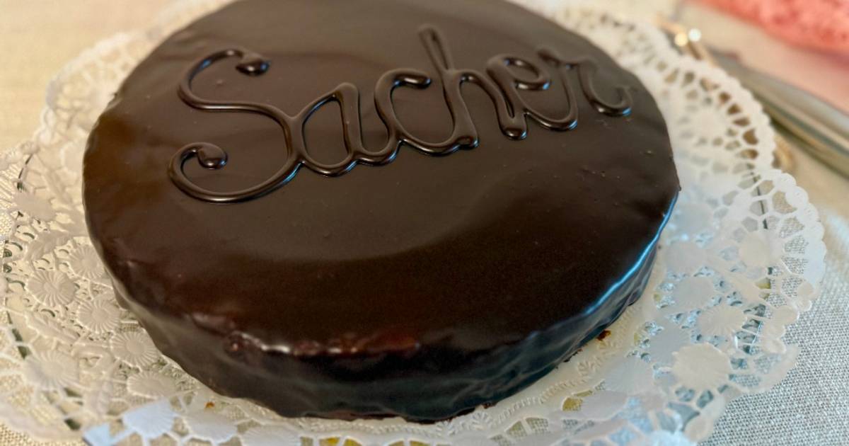 Sacher Torta Eva Balazs Zek S Zl Sek Receptje Cookpad Receptek