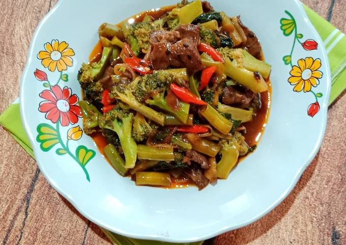 Resep Buncis Brokoli Saos Tiram Oleh Kasmira Cookpad