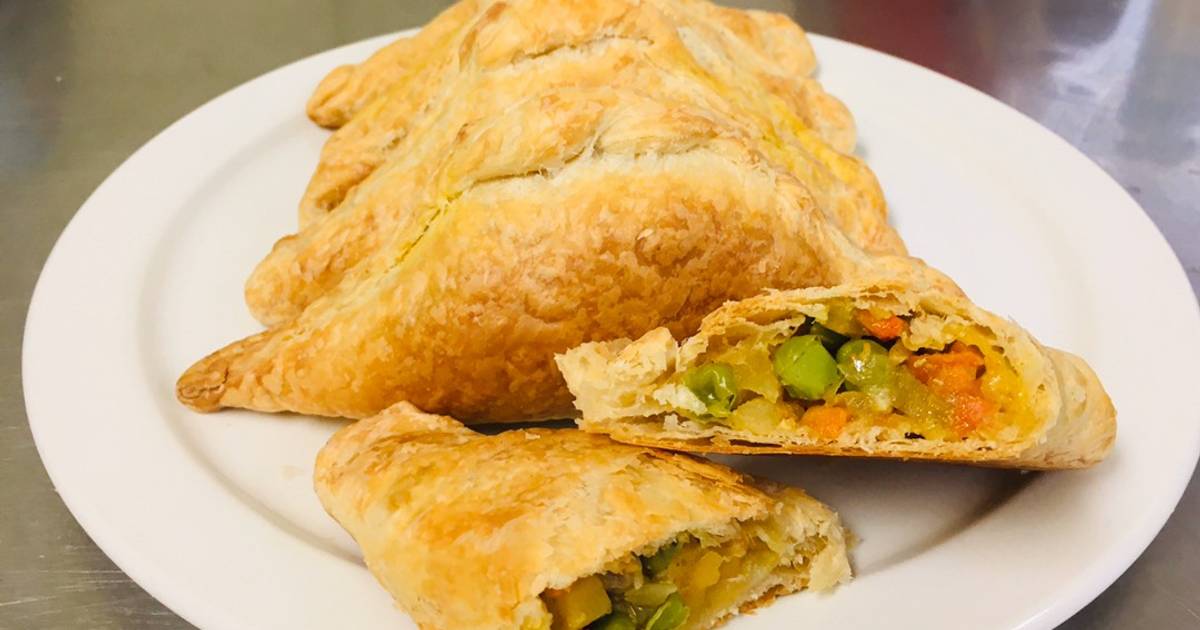 Resep Chicken Curry Puff Oleh Michael Turnip Cookpad