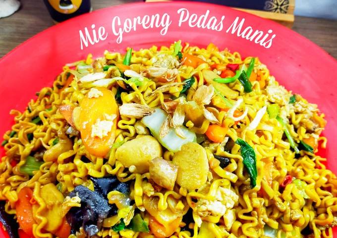 Resep Mie Goreng Pedas Manis Oleh Chiensyn Kuliner Cookpad