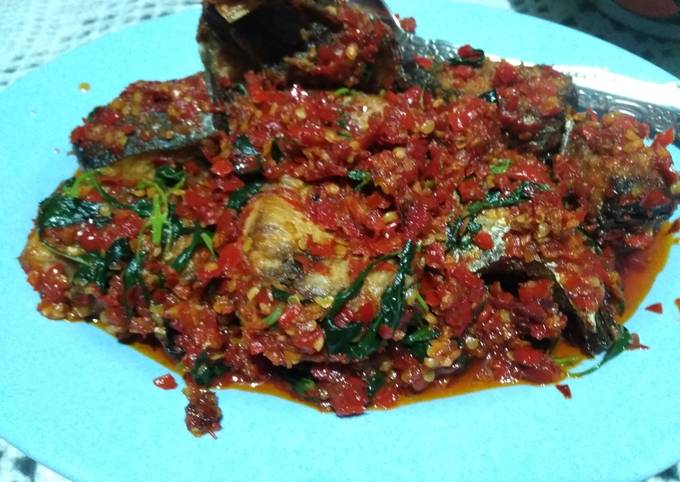 Resep Ikan Tongkol Sambal Kemangi Oleh Siska Wahyuni Cookpad