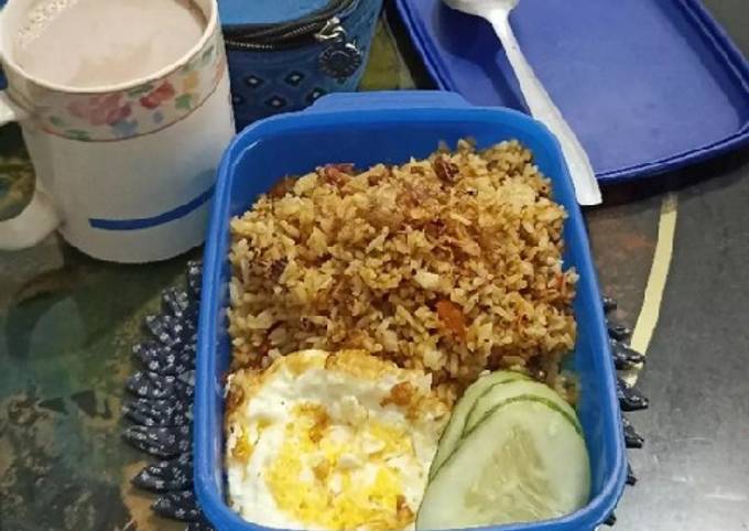 Resep Nasi Goreng Untuk Bekal Sekolah Oleh Ibu Tina Cookpad