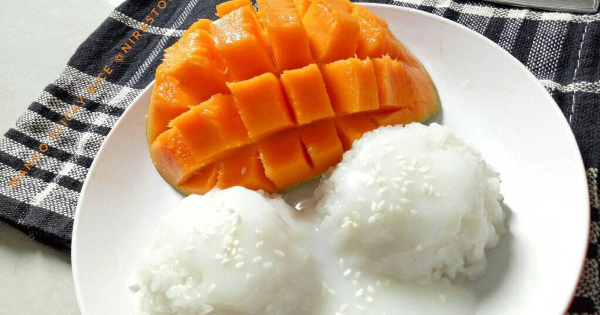 Milli Mango Sticky Rice