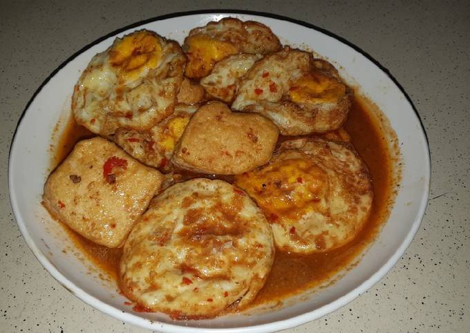 Resep Semur Pedas Telur Mata Sapi Dan Tahu Oleh Gweny Rahayu Cookpad