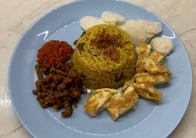 Resep Nasi Kebuli Sapi Rice Cooker Oleh Zelika Aprilia Cookpad