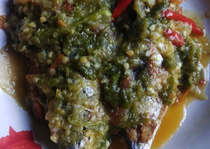 Resep Ikan Sambal Pecak Oleh Widya Ayu Kesuma Cookpad