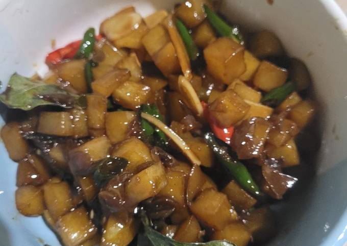 Resep Oseng Kentang Kecap Oleh Yulaicha Mardiani Cookpad