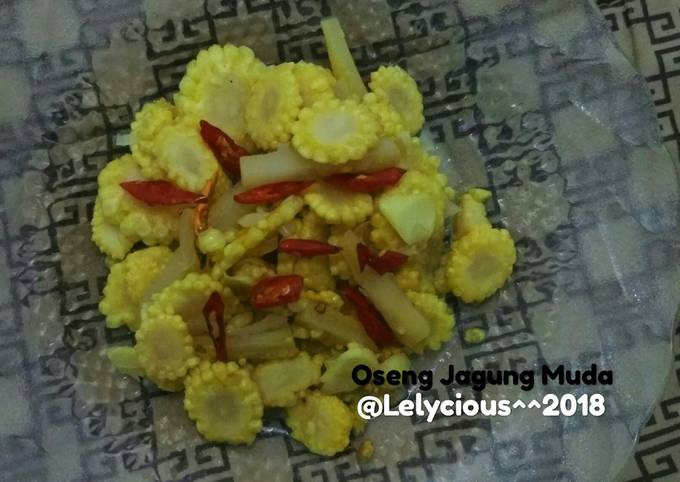 Resep Oseng Jagung Muda Dan Batang Brokoli Oleh Lelycious Cookpad