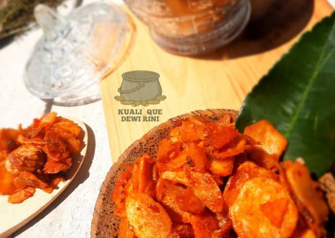 Resep Kering Talas Pedas Asam Manis Oleh Kuali Que Dewi Rini Cookpad