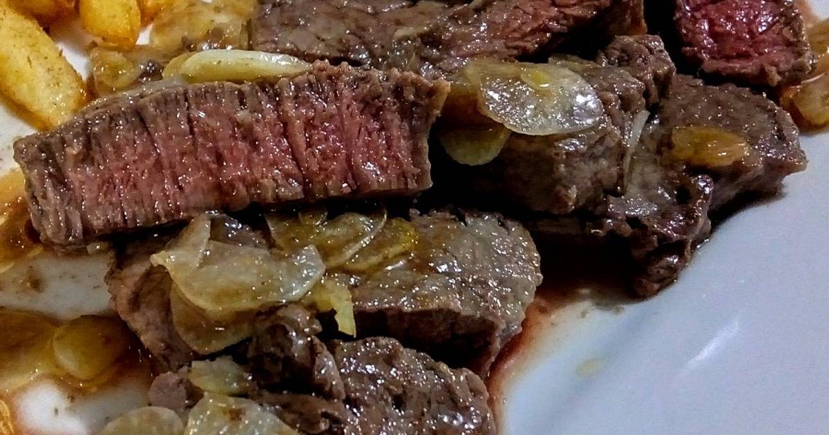 Lomito De Res Al Ajillo T Rmino Azul Con Papas Fritas Receta De