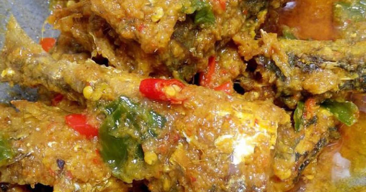 Resep Ikan Kembung Bumbu Kuning Pesmol Oleh Yuni Adhaini Cookpad