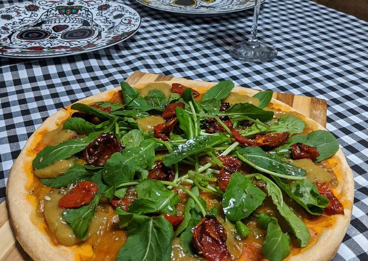 Pizza Vegana De R Cula Tomate Seco Receita Por Marina Cookpad