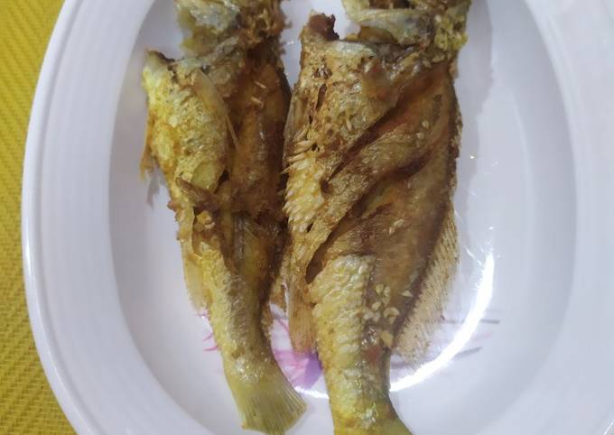 Resipi Ikan Goreng Kunyit Homemade Oleh Ani Delighted Cookpad