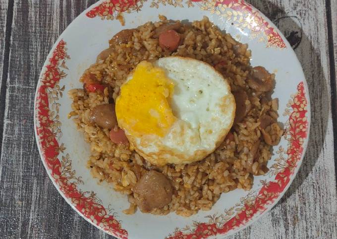 Resep Nasi Goreng Sosis Bakso Oleh Siswaty Elfin Bachtiar Cookpad