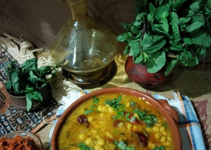 Lauki Chanay Ki Daal Recipe By Tehmina Ameen Cookpad