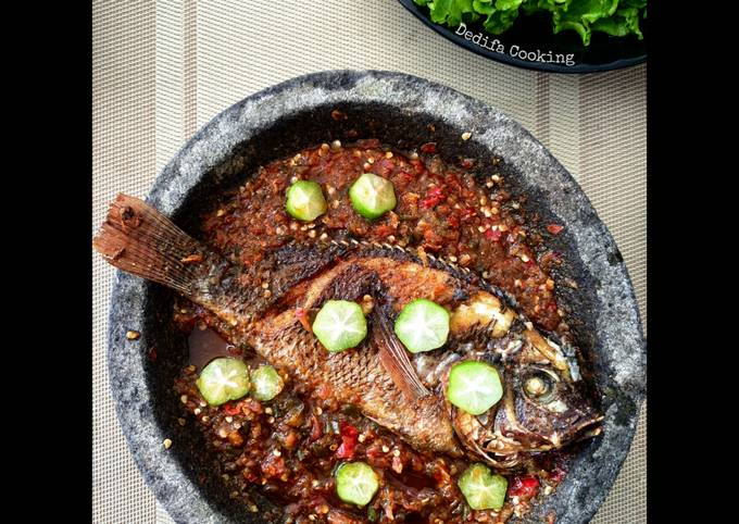 Resep 195 Ikan Nila Goreng Sambal Belimbing Tunjuk Wuluh Oleh Dedifa