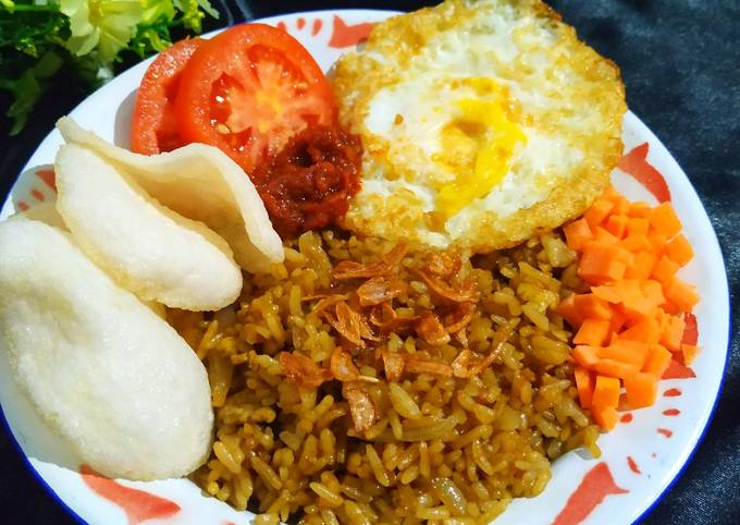 Resep Nasi Goreng Bumbu Iris Oleh Hayati MS Cookpad