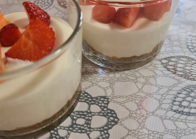 Vasitos De Tarta De Queso Con Fresas Receta De Cocineli Cookpad