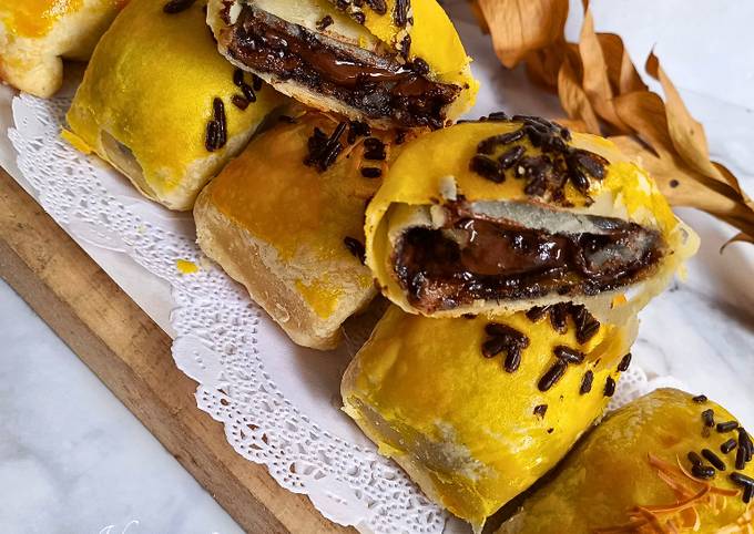 Resep Bolen Pisang Coklat Lumer Oleh Ima Fatmawati Cookpad