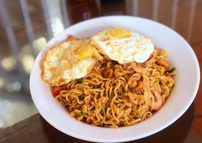 Resep Mie Goreng Udang Oleh Sheila Puspitasari Cookpad