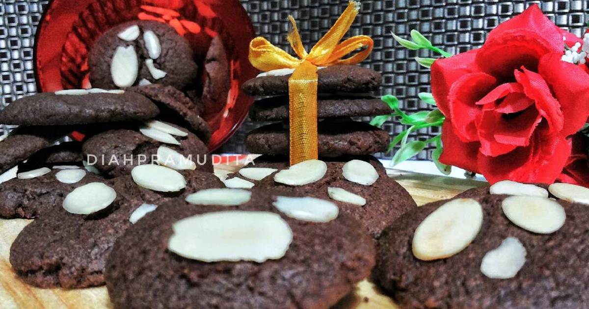 Resep Kue Kering Chocolate Almond Cookies Oleh Diah Pramudita Cookpad