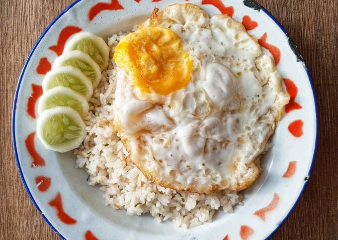 Resep Nasi Goreng Daun Jeruk Oleh Nay S Kitchen Cookpad